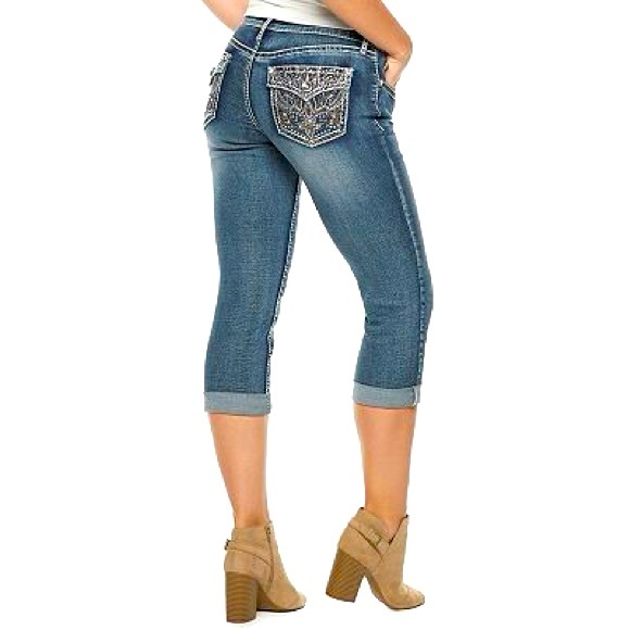 Apt. 9- Women'sEmbellished  Capri Jeans Stretch/ Size 6 - Picture 2 of 14